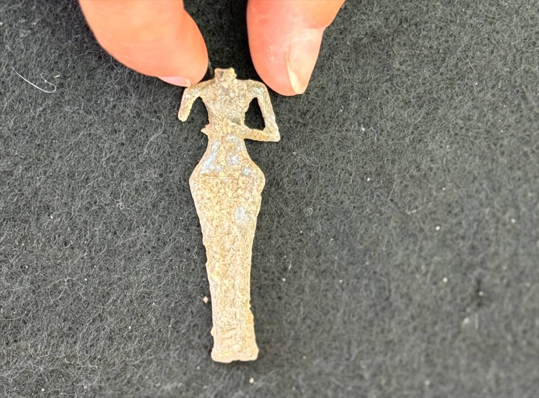 Tüccarın 3 bin 500 yıllık gizli gümüşleri Konya’da gün yüzüne çıktı 6